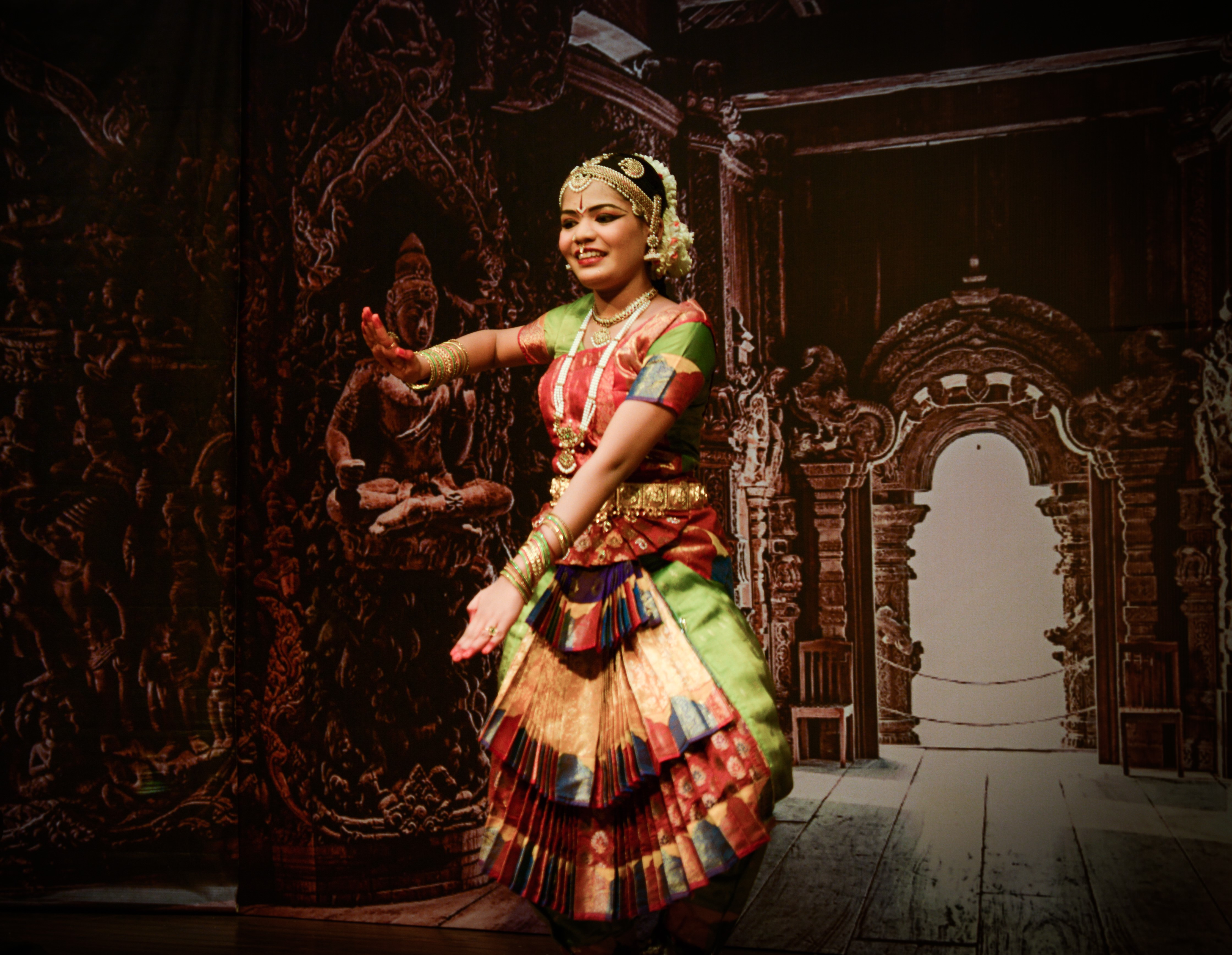 Avanti Shah classical dance recital pose